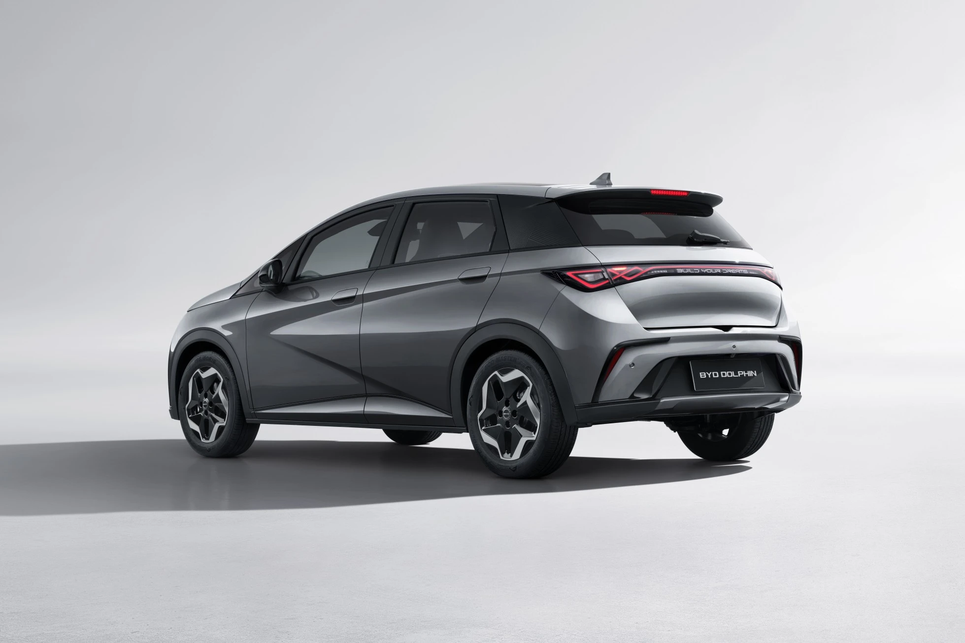 BYD DOLPHIN Exterior View 2